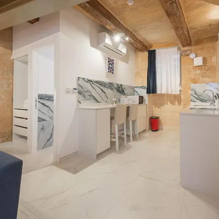 Apartament Palazzo Stella Ground Floor By Vallettastay