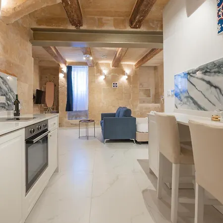 Palazzo Stella Ground Floor By Vallettastay