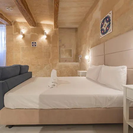 Apartament Palazzo Stella Ground Floor By Vallettastay