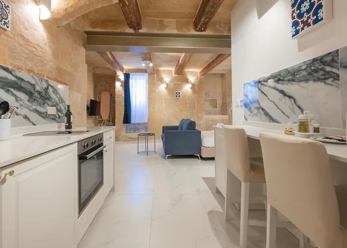 Palazzo Stella Ground Floor By Vallettastay