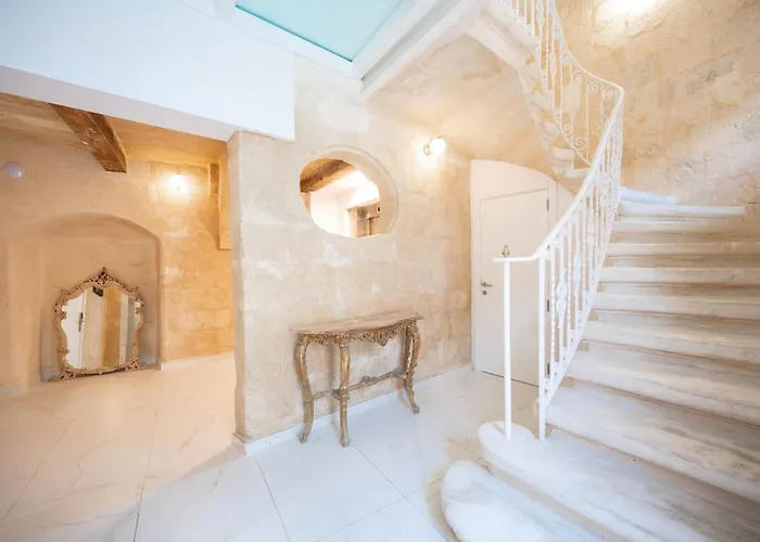 Apartman Palazzo Stella Ground Floor By Vallettastay *